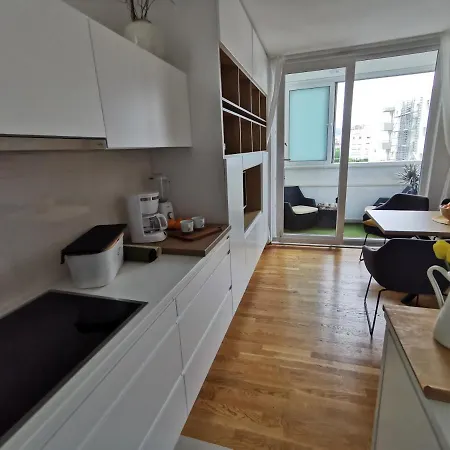 Apartament White 5 Split